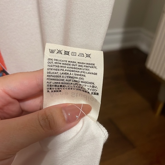 ACNE STUDIOS
Flower print t-shirt in white - Picture 6 of 8